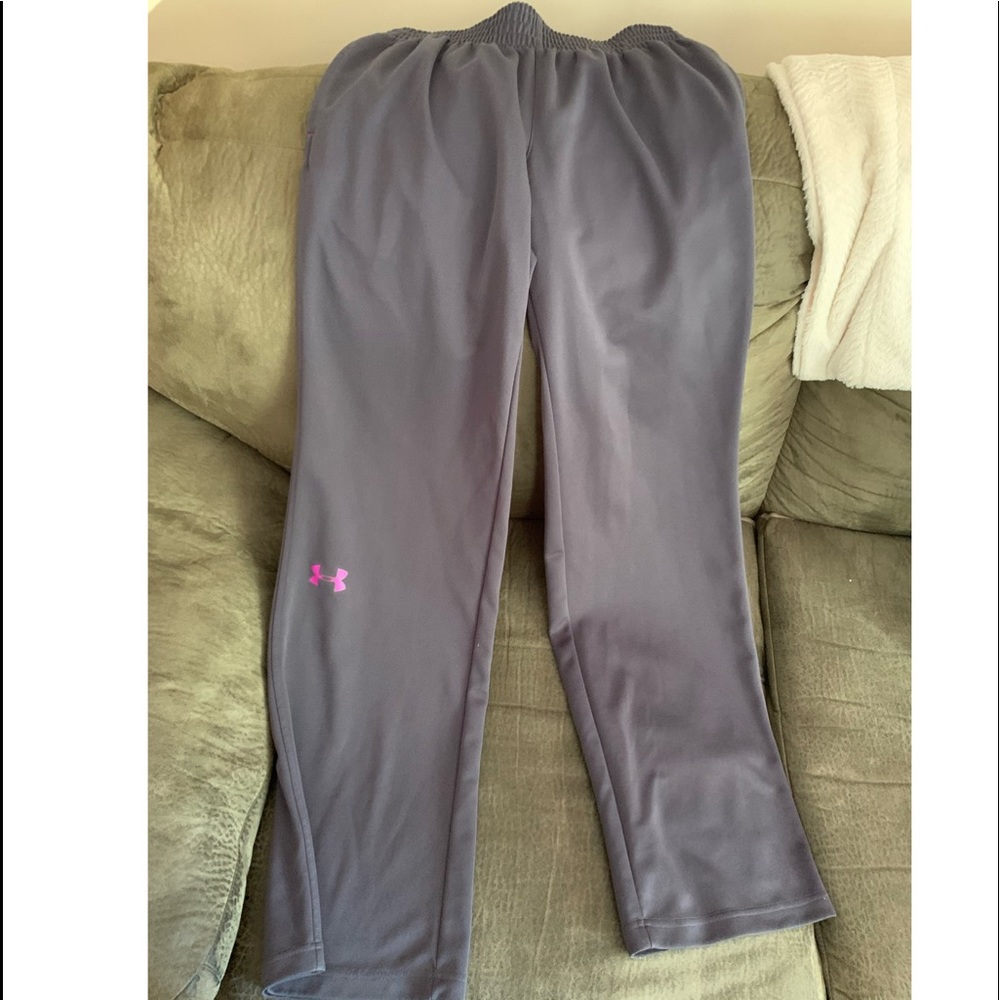 Under Armour Women’s Charcoal Sweatpants